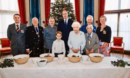 Αυτή είναι η πιο must συνταγή για… πουτίγκα! Δια χειρός πρίγκιπα George και βασίλισσας Ελισάβετ 