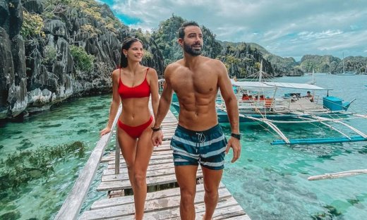 Η Χριστίνα Μπόμπα με μπικίνι στο πιο αποκαλυπτικό βίντεο της ever