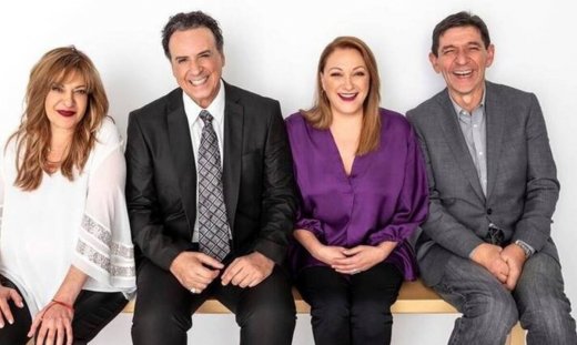 To Καφέ της Χαράς: Η πρεμιέρα της σειράς «χτύπησε κόκκινο» (photos)