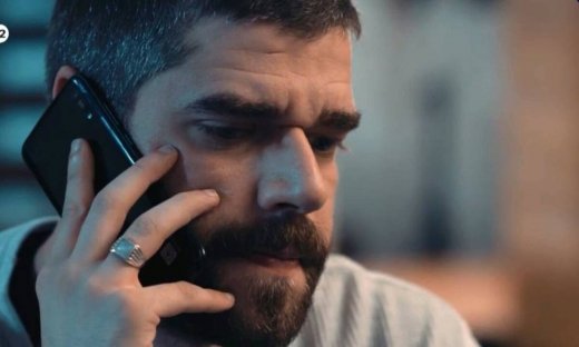 Δείτε τι θα γίνει απόψε στις 8 λέξεις του ΣΚΑΪ