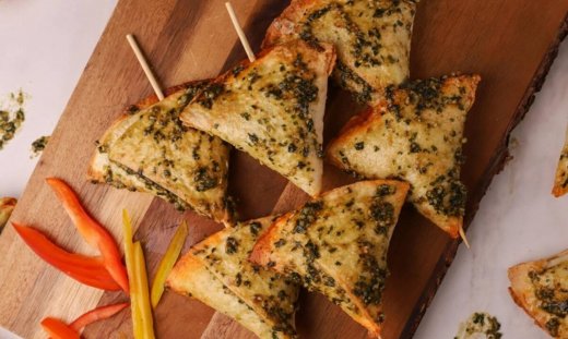 Τορτίγιες με κοτόπουλο, λαχανικά και πέστο βασιλικού