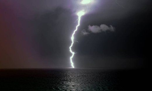 Έκτακτο δελτίο επιδείνωσης καιρού: Έρχονται καταιγίδες, χαλάζι και θυελλώδεις άνεμοι