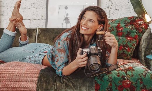 Χριστίνα Μπόμπα: Η έκπληξη που έκανε στη γιαγιά και τον παππού της θα σε συγκινήσει! (Videos)