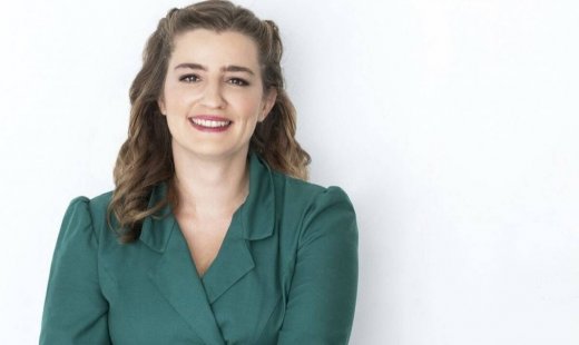 Άγριες μέλισσες: Η Ελένη στη φυλακή και η εκταφή του Σέργιου (photos)