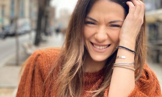 Έχεις δει τελευταία τη Βάσω Λασκαράκη; Έχει αδυνατίσει τρομερά και είναι κορμάρα