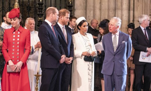 Είναι επίσημο πια! Το Παλάτι ανακοίνωσε το διαζύγιο που δεν περίμενε κανείς