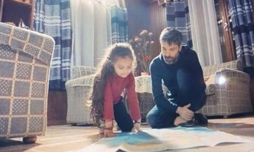 8 Λέξεις: Άγνωστος αρπάζει την Τζουλιάνα και τίθεται η ζωή της σε κίνδυνο! (video)