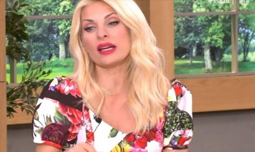 Κοροιναϊός: Η Ελένη Μενεγάκη εφοδιάστηκε με τρόφιμα στο σπίτι της και δεν φαντάζεστε τι αποκάλυψε! 