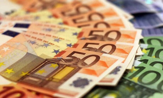 Κορωνοϊός: Αρχίζουν αύριο οι πληρωμές των 800 ευρώ σε πάνω από 800.000 εργαζομένους