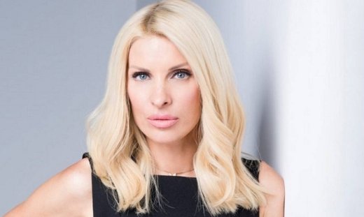 H Ελένη Μενεγάκη σκέφτεται να ασχοληθεί με την ενημέρωση και το παραδέχεται δημόσια! (photos)