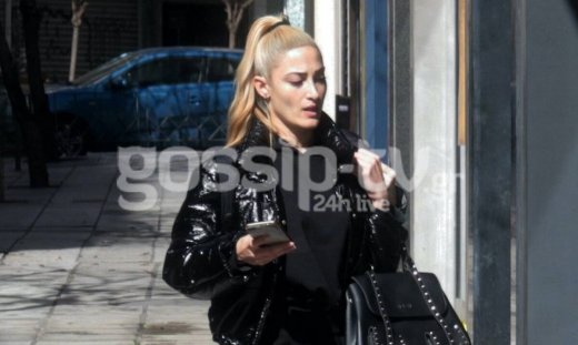 Ιωάννα Τούνη: Κάνει την βόλτα της στην Θεσσαλονίκη εν μέσω κορονοϊού