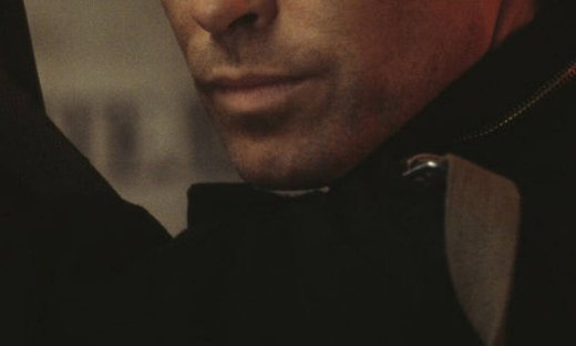 Ποιος γνωστός ηθοποιός μέθυσε σε μπαρ πίνοντας μαρτίνι