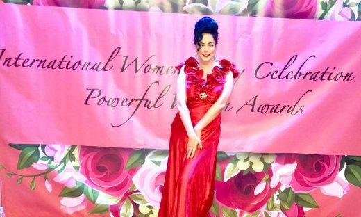 Δέσποινα Μοίρου: Το άγνωστο φιλανθρωπικό έργο στην Αμερική και το νέο Χολιγουντιανό βραβείο! (pics)