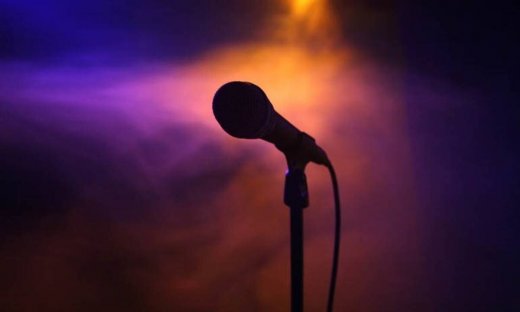 Θλίψη. Έφυγε από τη ζωή γνωστή τραγουδίστρια μετά από εγκεφαλικό επεισόδιο. 