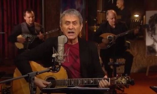 Mega: Στο σπίτι με τον Γιώργο Νταλάρα και τα τραγούδια του Μίκη Θεοδωράκη και του Βασίλη Τσιτσάνη! 