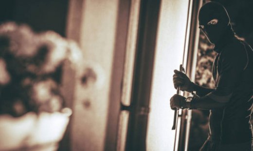 Πώς να προστατευτείτε από τους κλέφτες αν μένετε στον 1ο όροφο