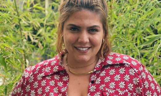 Η Δανάη Μπάρκα άλλαξε τα μαλλιά της και είναι πραγματικά αγνώριστη