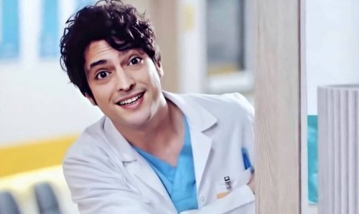 Γιατρός, η ιστορία ενός θαύματος: Έχετε δει τη σύντροφο του πρωταγωνιστή Taner Ölmez; Είναι κούκλα!