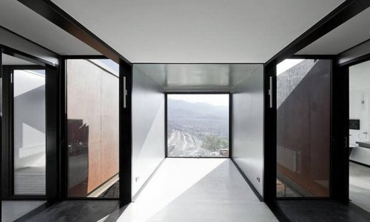 Δεν θα πιστεύεις από τι φτιάχτηκαν αυτά τα σπίτια!