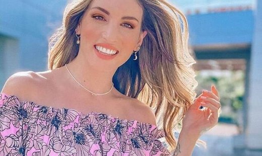 Αθηνά Οικονομάκου: Έτοιμη για το δεύτερο παιδί! Τι λέει η ίδια; (Photos)