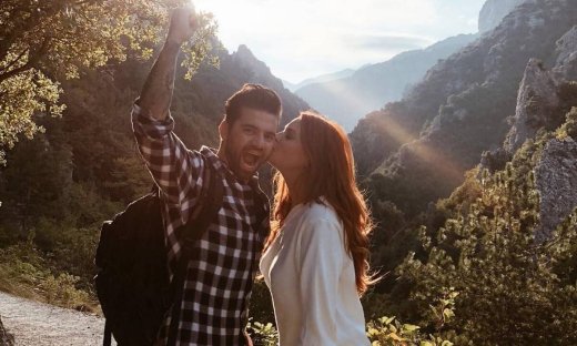 Σίσσυ Χρηστίδου:Οι ευχές στον Θοδωρή Μαραντίνη & η τούρτα υπερπαραγωγή