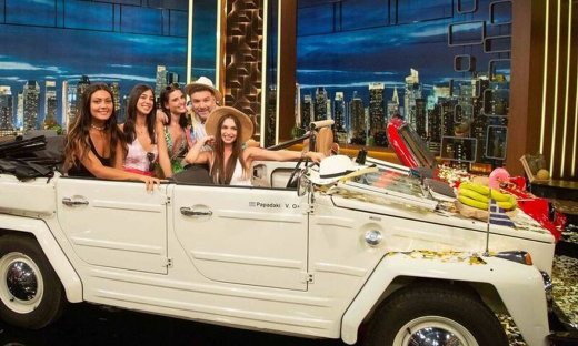 The 2night Show: Τι θα δούμε στην τελευταία εκπομπή του Αρναούτογλου;