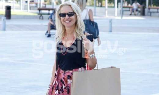 Μπεκατώρου: Ποια γυναίκα δεν χαμογελά μετά από shopping therapy; (photos) 