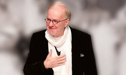 Μοντέλο του Ασλάνη αποκαλύπτει τις αμοιβές που έπαιρνε τη δεκαετία του 2000