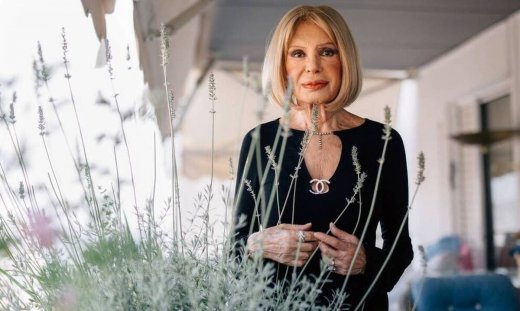 Ρίκα Διαλυνά: Ο άφραγκος Χατζηχρήστος και η χυλόπιτα στον Μάρλον Μπράντο