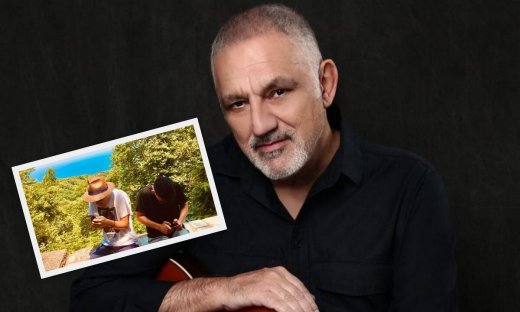 Ο Πορτοκάλογλου μας τρέλανε! Οι φωτό της γυναίκας του με μαγιό και ο γιος του 