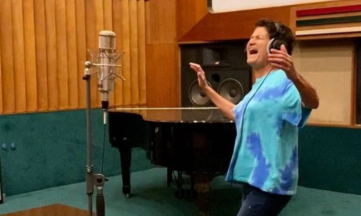 Άλκηστις Πρωτοψάλτη: Ξέγνοιαστες στιγμές στην Ίο! (Photos)