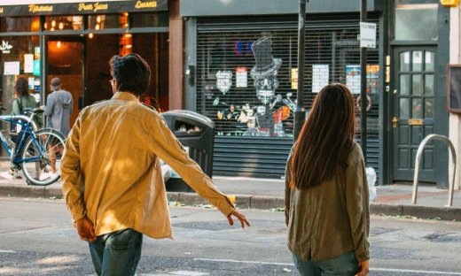 Γιατί ένας άντρας μπορεί να σε χωρίσει ενώ σε αγαπάει;