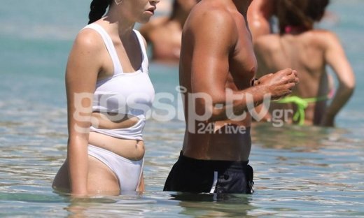 Συνεχίζουν τις ερωτικές διακοπές τους στη Μύκονο! (photos)