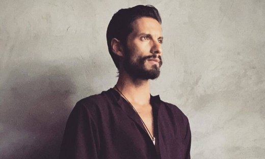 Γιώργος Καράβας: Η σύζυγός του είναι fit και ποζάρει με μπικίνι (pics)