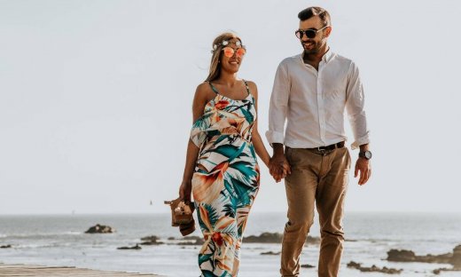 4 αδιάσειστα σημάδια ότι ο καλός σου... μάλλον σε κοροιδεύει