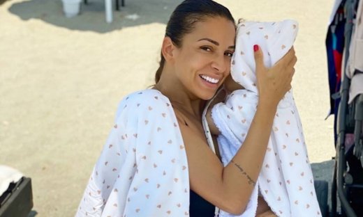 Ελένη Χατζίδου:Το αδημοσίευτο βίντεο από το baby shower λίγο πριν γεννήσει