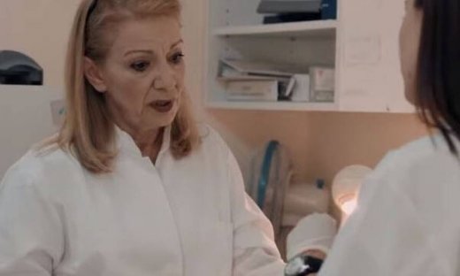 8 λέξεις: Τα δανεικά στη Σμαράγδα και η υιοθεσία της Τζουλιάνας (Pics-Vid)