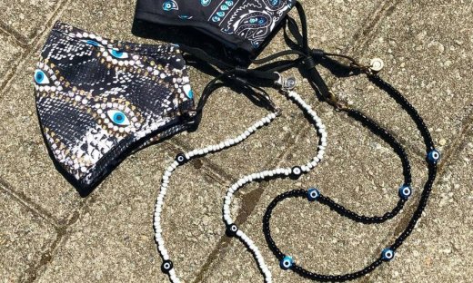 Η αλυσίδα για την μάσκα είναι το πιο hot αξεσουάρ αυτή τη στιγμή