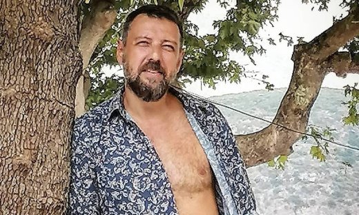 Στο νοσοκομείο ο Μάνος Παπαγιάννης! Οι πρώτες φωτογραφίες! (photos)