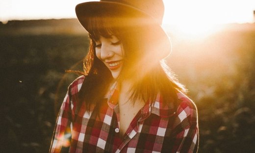 5 νέοι τρόποι για να φορέσεις το αγαπημένο σου καρό πουκάμισο