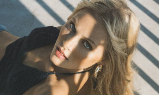 Το λάθος που κάνεις και η μάσκα μαλλιών δε μαλακώνει τα μαλλιά σου