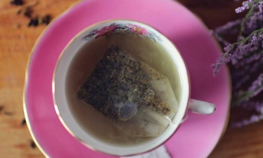 Τα θαυματουργά φακελάκια τσαγιού καταπραΰνουν τα μάτια μας