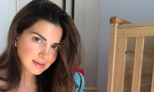 Σταματίνα Τσιμτσιλή: Η χριστουγεννιάτικη φωτογραφία με την κόρη της