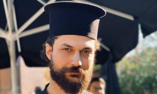 Aπόστολος Καμιτσάκης: «Ο Δημήτριος και η Βάλια χτίζουν τη σχέση τους»