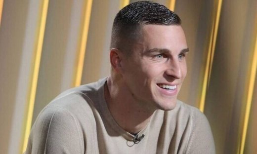 Eίχε δίκιο ο Βράνιες: Η νέα του σύντροφος είναι καλύτερη από την Καρλέουσα (pics)