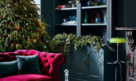 Peacock blue: Η τάση για εκλεπτυσμένη χλιδή είναι ό,τι χρειάζεσαι αυτά τα Χριστούγεννα