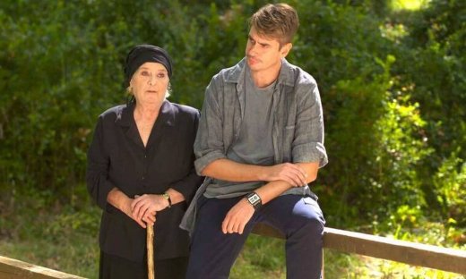 Χαιρέτα μου τον πλάτανο: Ο Παναγής δίνει spoiler για τη σχέση του με την Κατερίνα