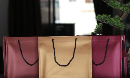 Οι προσφορές άρχισαν: 7 κομμάτια που αξίζει να προσθέσεις στην ντουλάπα σου