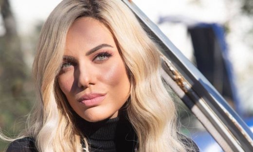 Η Ιωάννα Μαλέσκου έκανε την πιο κομψή & σέξι εμφάνιση της εβδομάδας