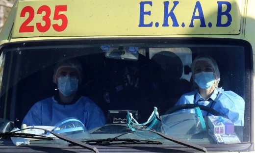 Κρούσματα σήμερα: 599 νέα ανακοίνωσε ο ΕΟΔΥ - 33 θάνατοι σε 24 ώρες, στους 328 οι διασωληνωμένοι